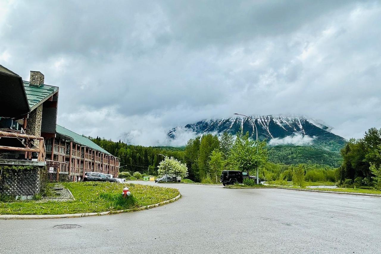 Fernie Stanford Resort Kültér fotó